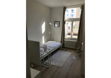 Mieszkanie do wynajęcia - Rue Philippe-le-Bon Brussels, Belgia, 15 m², 826 USD (3386 PLN), NET-102615158