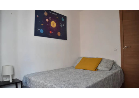 Mieszkanie do wynajęcia - Carrer del Músic Peydró Valencia, Hiszpania, 70 m², 388 USD (1611 PLN), NET-102755790