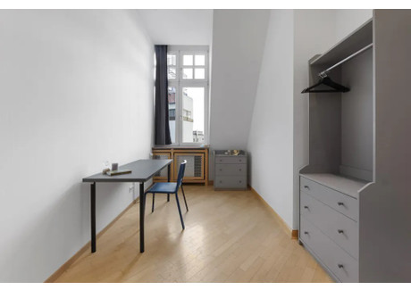 Mieszkanie do wynajęcia - Heerstraße Berlin, Niemcy, 350 m², 800 USD (3280 PLN), NET-102755819