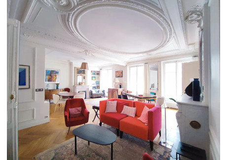 Mieszkanie do wynajęcia - Rue de Berri Paris, Francja, 138 m², 6861 USD (28 131 PLN), NET-102733485