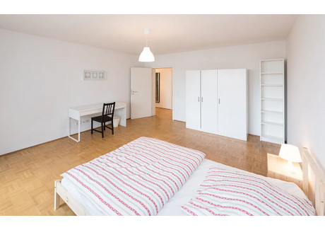 Mieszkanie do wynajęcia - Birkerstraße Munich, Niemcy, 68 m², 1010 USD (4140 PLN), NET-102857101