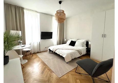 Mieszkanie do wynajęcia - Hillerstraße Vienna, Austria, 32 m², 1340 USD (5495 PLN), NET-102802474