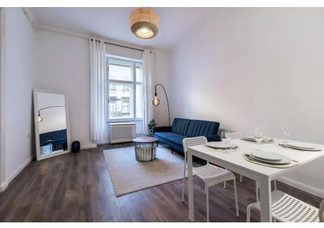 Mieszkanie do wynajęcia - Klauzál utca Budapest, Węgry, 70 m², 883 USD (3594 PLN), NET-102916475