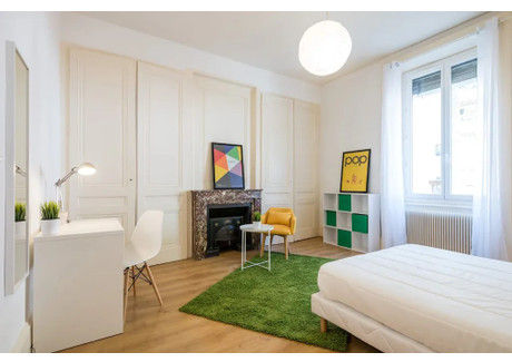 Mieszkanie do wynajęcia - Rue de la Quarantaine Lyon, Francja, 75 m², 655 USD (2684 PLN), NET-103071305