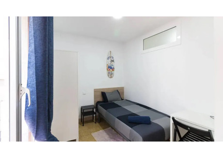 Mieszkanie do wynajęcia - Carrer de la Lluna Barcelona, Hiszpania, 65 m², 374 USD (1553 PLN), NET-103194712