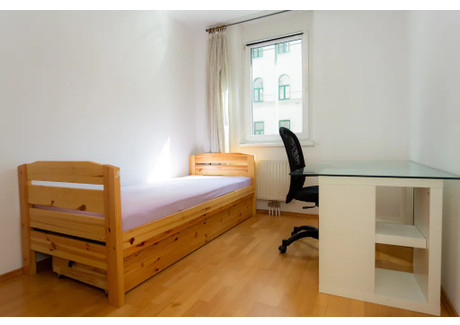 Mieszkanie do wynajęcia - Reinprechtsdorfer Straße Vienna, Austria, 56 m², 655 USD (2719 PLN), NET-103202487