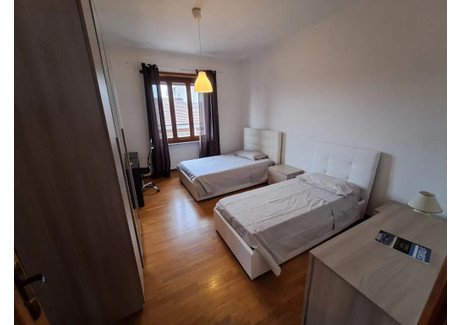 Mieszkanie do wynajęcia - Via Trinità Turin, Włochy, 56 m², 450 USD (1869 PLN), NET-103226748