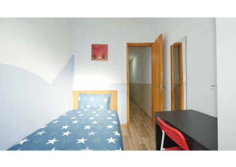 Mieszkanie do wynajęcia - Carrer de Valldonzella Barcelona, Hiszpania, 70 m², 407 USD (1689 PLN), NET-103354064