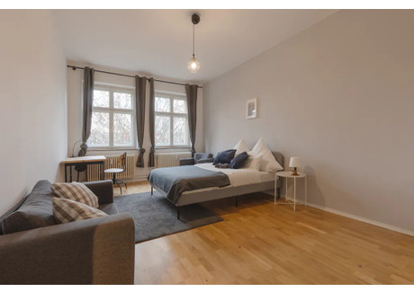 Mieszkanie do wynajęcia - Gubener Straße Berlin, Niemcy, 57 m², 875 USD (3630 PLN), NET-103301409