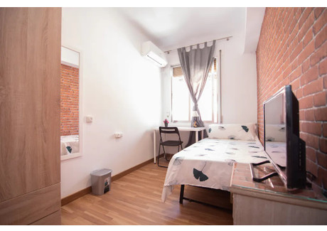 Mieszkanie do wynajęcia - Calle de Manuel Galindo Madrid, Hiszpania, 45 m², 621 USD (2578 PLN), NET-103302014