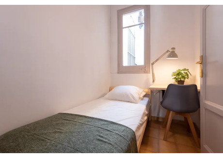 Mieszkanie do wynajęcia - Carrer del Comte d'Urgell Barcelona, Hiszpania, 169 m², 544 USD (2226 PLN), NET-94222519