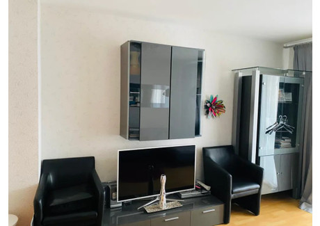 Mieszkanie do wynajęcia - Olof-Palme-Straße Frankfurt Am Main, Niemcy, 35 m², 997 USD (4089 PLN), NET-94261047