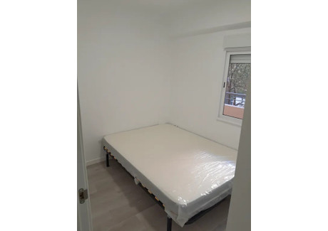 Mieszkanie do wynajęcia - Avenida San José Artesano Valencia, Hiszpania, 67 m², 362 USD (1416 PLN), NET-94261072