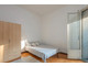 Mieszkanie do wynajęcia - Via della Moscova Milan, Włochy, 70 m², 1000 USD (3940 PLN), NET-94353848