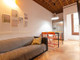 Mieszkanie do wynajęcia - Carrer de Santa Anna Barcelona, Hiszpania, 250 m², 858 USD (3476 PLN), NET-94430796