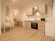 Mieszkanie do wynajęcia - Via Alessandro Menganti Bologna, Włochy, 22 m², 867 USD (3415 PLN), NET-94450238