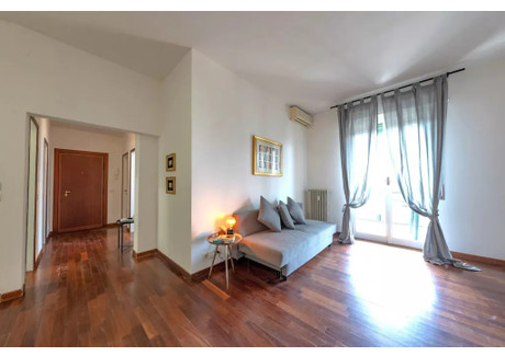 Mieszkanie do wynajęcia - Via Savona Milan, Włochy, 85 m², 1517 USD (6206 PLN), NET-94479822