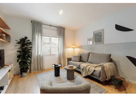 Mieszkanie do wynajęcia - Carrer de Manuel de Falla Barcelona, Hiszpania, 69 m², 2723 USD (11 138 PLN), NET-94629456