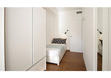 Mieszkanie do wynajęcia - Carrer de González Tablas Barcelona, Hiszpania, 109 m², 817 USD (3193 PLN), NET-94789001