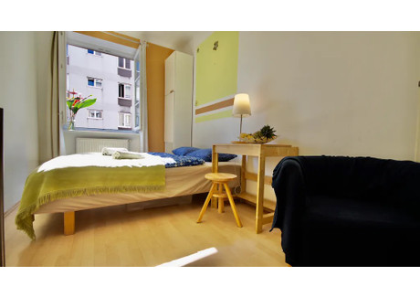 Mieszkanie do wynajęcia - Franzensgasse Vienna, Austria, 100 m², 643 USD (2532 PLN), NET-94835198