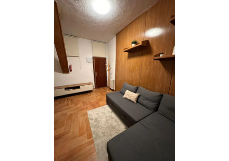 Mieszkanie do wynajęcia - Calle de María de Guzmán Madrid, Hiszpania, 49 m², 1584 USD (6477 PLN), NET-94837732