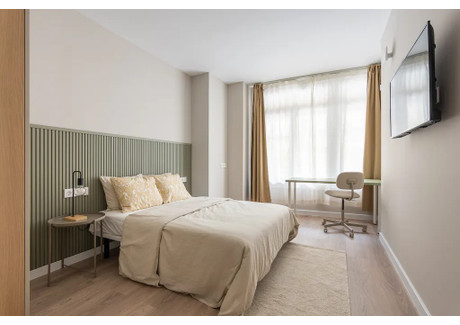 Mieszkanie do wynajęcia - Carrer d'Aragó Barcelona, Hiszpania, 150 m², 1086 USD (4278 PLN), NET-95006622