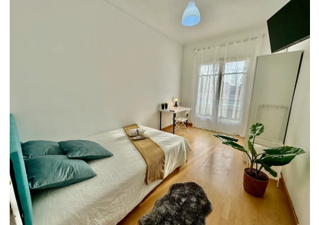 Mieszkanie do wynajęcia - Carrer del Comte d'Urgell Barcelona, Hiszpania, 120 m², 824 USD (3221 PLN), NET-95064937