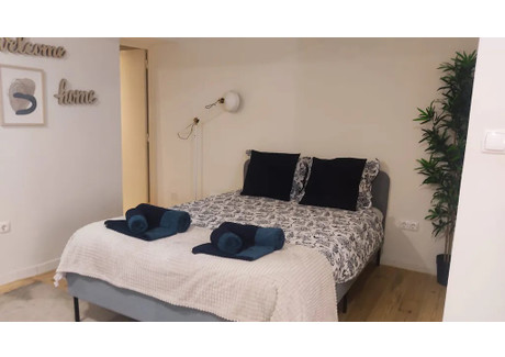 Mieszkanie do wynajęcia - Travessa do Terreirinho Lisbon, Portugalia, 40 m², 1570 USD (6420 PLN), NET-95170756