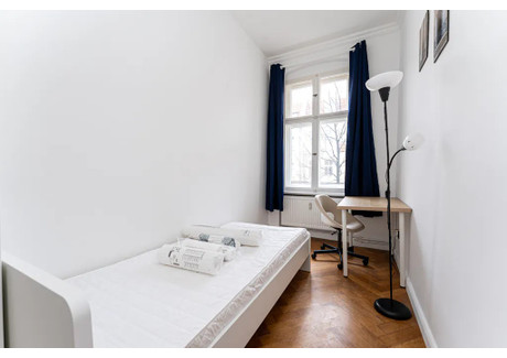 Mieszkanie do wynajęcia - Wühlischstraße Berlin, Niemcy, 81 m², 658 USD (2664 PLN), NET-95519402