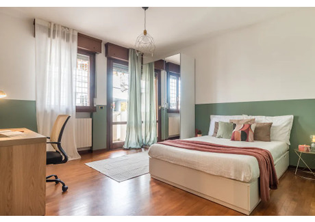 Mieszkanie do wynajęcia - Via Sondrio Padova, Włochy, 120 m², 594 USD (2342 PLN), NET-95519532