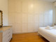 Mieszkanie do wynajęcia - Viale Renato Serra Milan, Włochy, 100 m², 3369 USD (13 273 PLN), NET-95612634