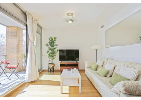 Mieszkanie do wynajęcia - Carrer del Doctor Trueta Barcelona, Hiszpania, 100 m², 4114 USD (16 087 PLN), NET-95638209