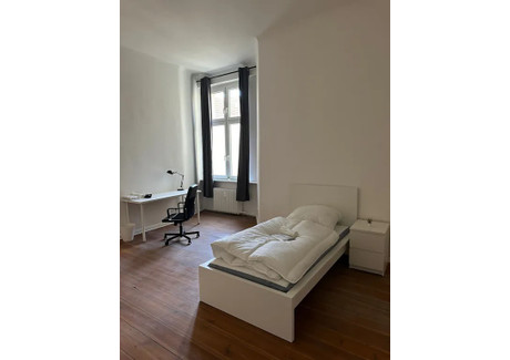 Mieszkanie do wynajęcia - Konstanzer Straße Berlin, Niemcy, 177,16 m², 711 USD (2780 PLN), NET-95718439