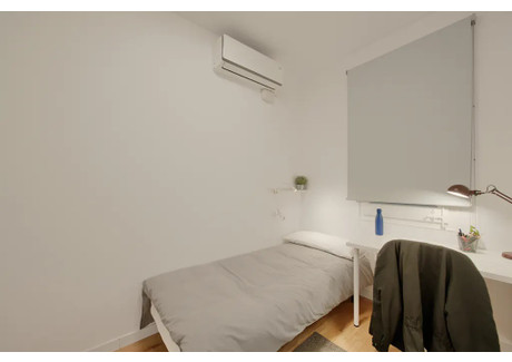 Mieszkanie do wynajęcia - Carrer de Còrsega Barcelona, Hiszpania, 69 m², 905 USD (3710 PLN), NET-95746479