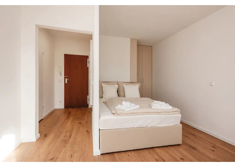 Mieszkanie do wynajęcia - Mehringplatz Berlin, Niemcy, 40 m², 1401 USD (5619 PLN), NET-95746562