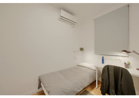 Mieszkanie do wynajęcia - Carrer de Còrsega Barcelona, Hiszpania, 69 m², 853 USD (3436 PLN), NET-95746722
