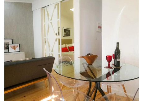 Mieszkanie do wynajęcia - Beco do Penabuquel Lisbon, Portugalia, 40 m², 3144 USD (13 142 PLN), NET-95836683