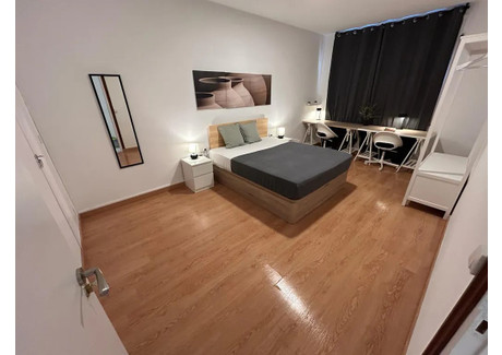 Mieszkanie do wynajęcia - Carrer del Rosselló Barcelona, Hiszpania, 110 m², 820 USD (3306 PLN), NET-95864934