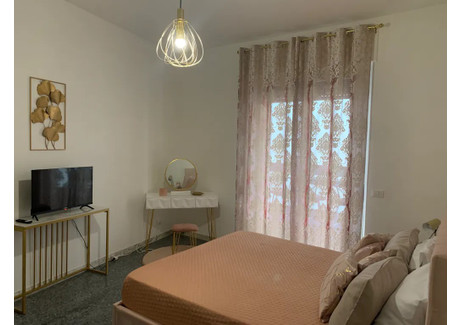 Mieszkanie do wynajęcia - Via Tiburtina Rome, Włochy, 100 m², 830 USD (3189 PLN), NET-95865023