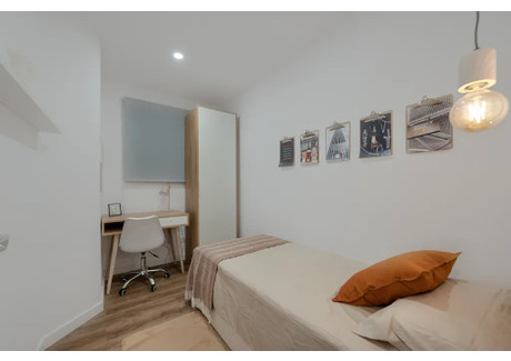 Mieszkanie do wynajęcia - Carrer de Nàpols Barcelona, Hiszpania, 95 m², 844 USD (3248 PLN), NET-95993707