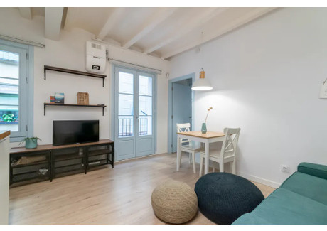 Mieszkanie do wynajęcia - Carrer de l'Atlàntida Barcelona, Hiszpania, 29 m², 1497 USD (6063 PLN), NET-96018365