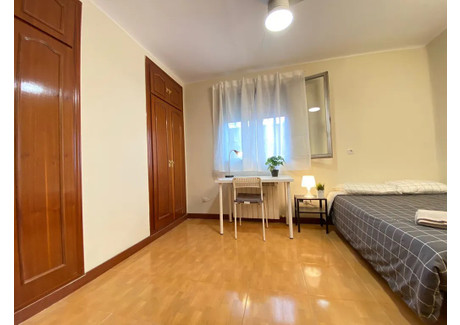 Dom do wynajęcia - Calle de Pico de Alba Madrid, Hiszpania, 105 m², 548 USD (2243 PLN), NET-96108763