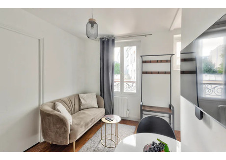 Mieszkanie do wynajęcia - Rue Ramey Paris, Francja, 26 m², 2693 USD (10 421 PLN), NET-96213372