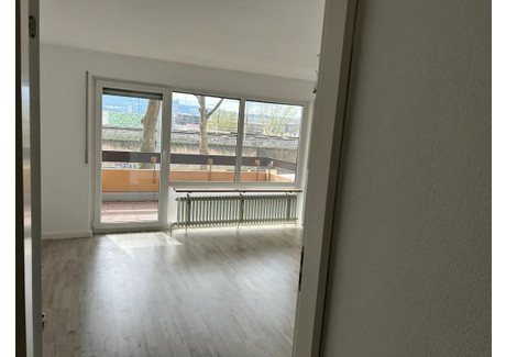 Mieszkanie do wynajęcia - Deckerstraße Stuttgart, Niemcy, 55 m², 1352 USD (5355 PLN), NET-96213393