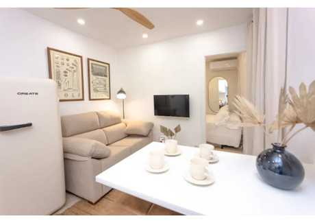 Mieszkanie do wynajęcia - Calle de Vallehermoso Madrid, Hiszpania, 22 m², 919 USD (3619 PLN), NET-96319435