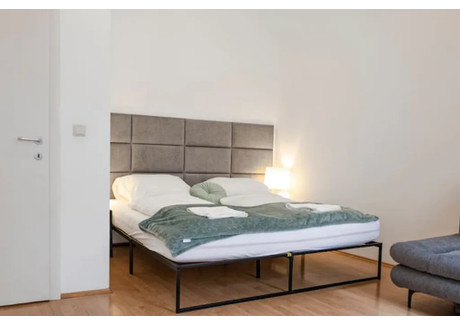 Mieszkanie do wynajęcia - Liebhartsgasse Vienna, Austria, 59 m², 2520 USD (10 157 PLN), NET-96342992