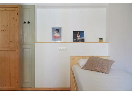 Mieszkanie do wynajęcia - Carrer de l'Encarnació Barcelona, Hiszpania, 140 m², 724 USD (2780 PLN), NET-96542769