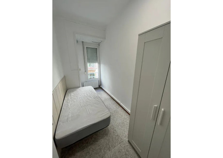 Mieszkanie do wynajęcia - Carrer de Muntaner Barcelona, Hiszpania, 400 m², 499 USD (1921 PLN), NET-96560830