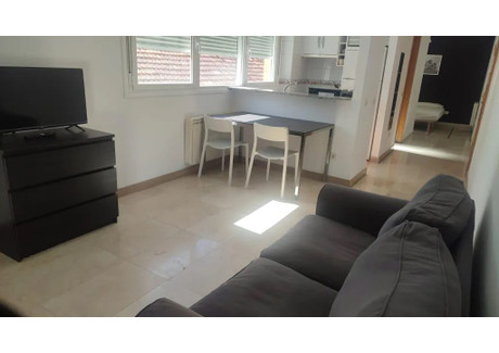 Mieszkanie do wynajęcia - Calle del Puerto del Suebe Madrid, Hiszpania, 51 m², 1411 USD (5559 PLN), NET-96745938