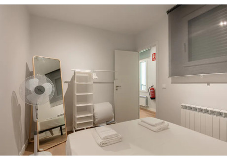Mieszkanie do wynajęcia - Calle Sombrerete Madrid, Hiszpania, 50 m², 1546 USD (6215 PLN), NET-96810629